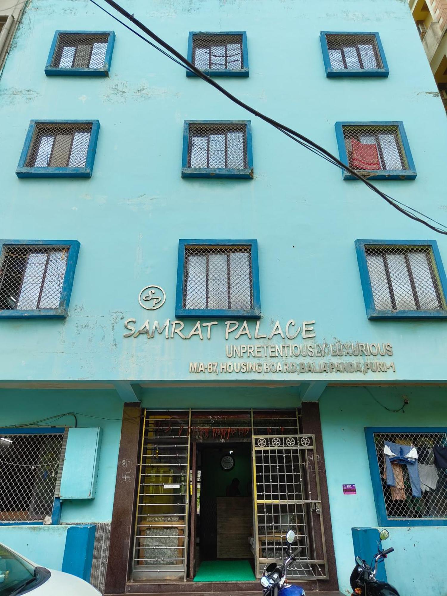 Goroomgo Samrat Palace Puri Near Sea Beach With Parking Facilities - Restaurant Available - Couple Friendly Exterior foto