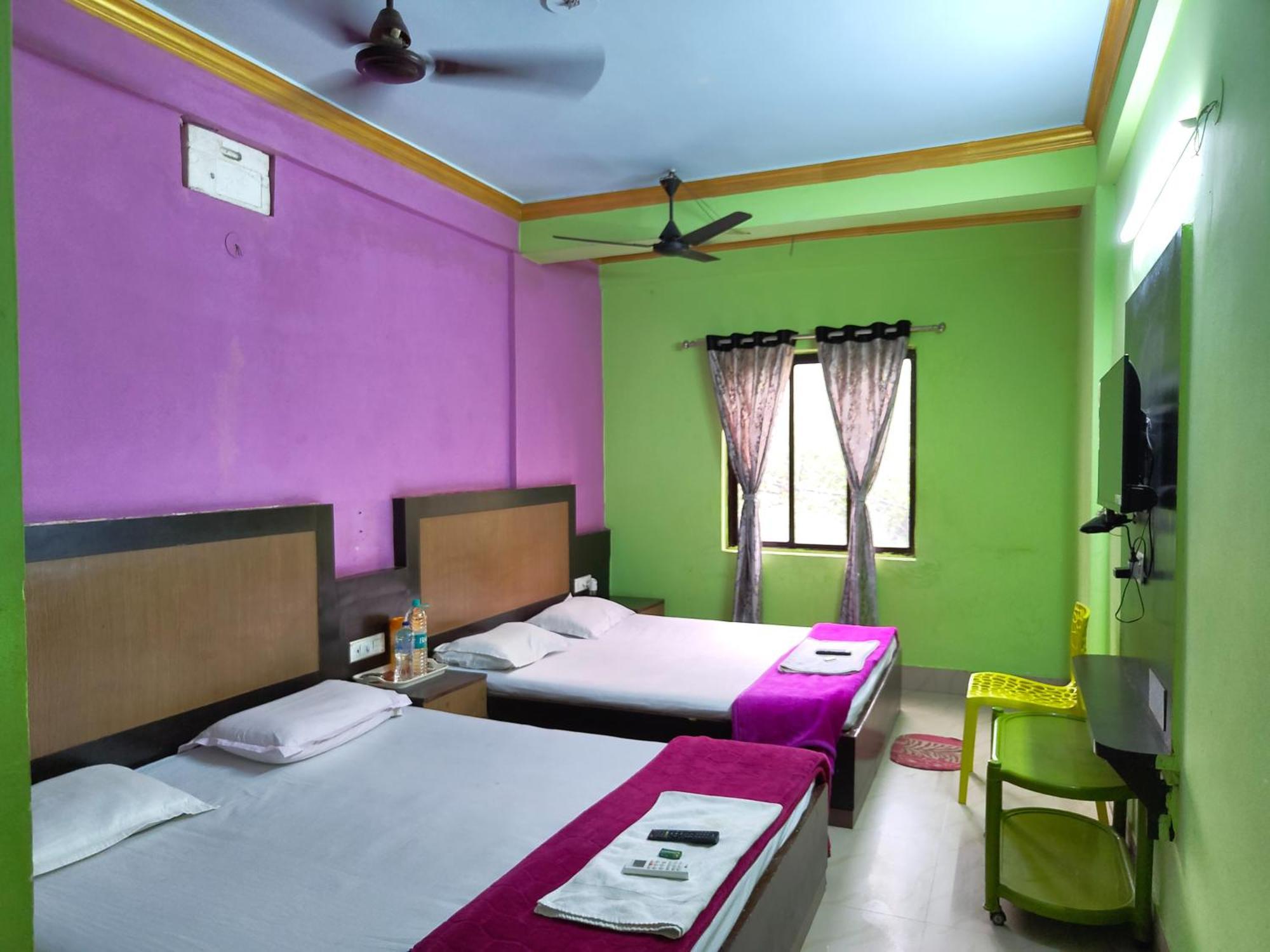 Goroomgo Samrat Palace Puri Near Sea Beach With Parking Facilities - Restaurant Available - Couple Friendly Exterior foto